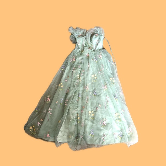 Coquette fairy tulle green summer floral dress with corset details - Picture 2 of 4